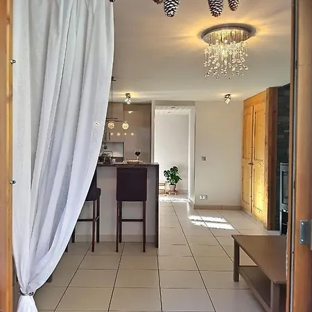 De 50m2 Pour 2 Personnes - Terrasse Et Balcon * Courchevel