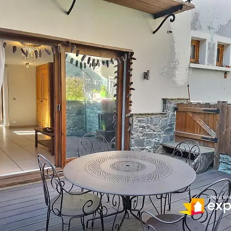 De 50m2 Pour 2 Personnes - Terrasse Et Balcon *